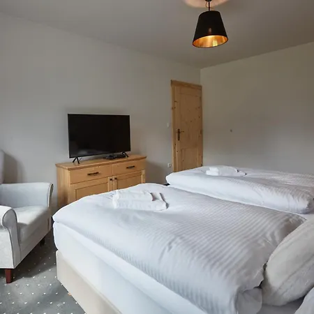 Zazi Izba Standard Bed & Breakfast *
